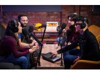 <b>BOSS GCS-8 Gigcaster8 Mixer Gravador Multi-pistas SDHC</b> <b>BOSS GCS-8 Gigcaster8 Mixer Gravador Multi-pistas SDHC</b>